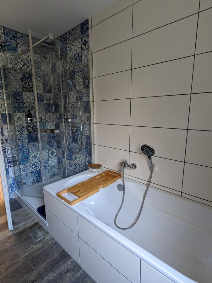 Hotel Haus Moenchgut Thiessow Bagian luar foto