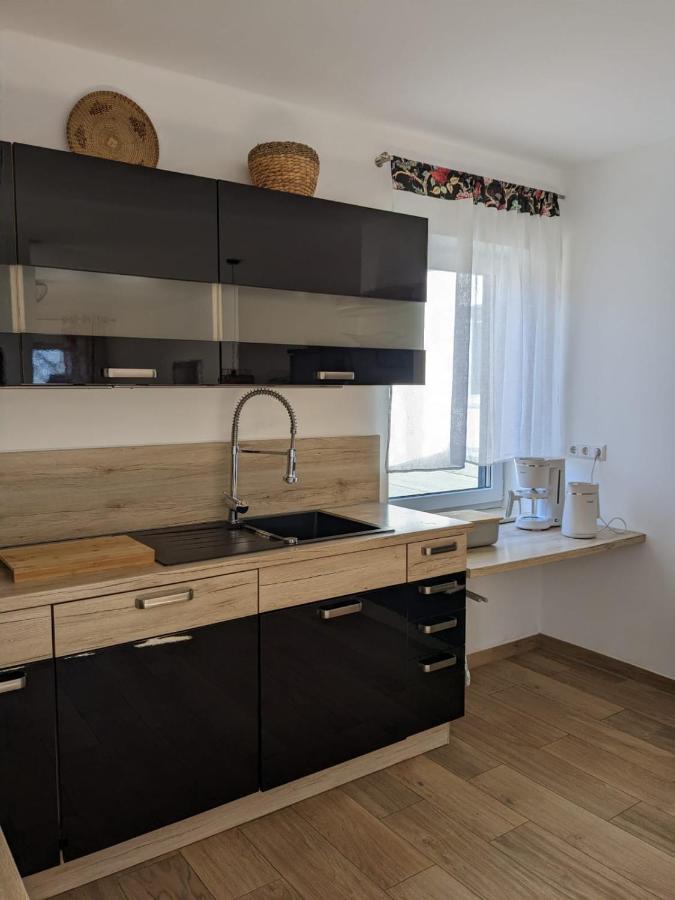 Hotel Haus Moenchgut Thiessow Bagian luar foto